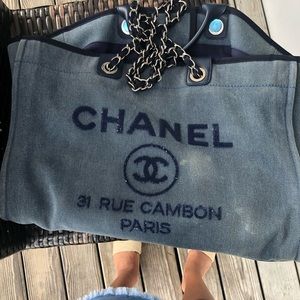 Chanel tote